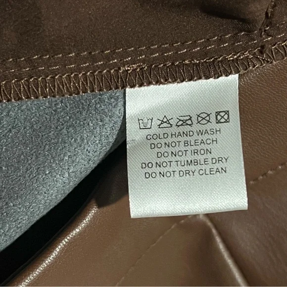 Meshki faux leather Pants, chocolate brown, highwaisted, bootcut size S, NWOT - Picture 14 of 14